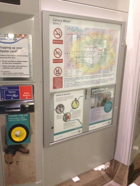 Canary Wharf DLR Station