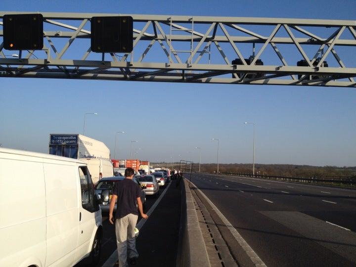 M25