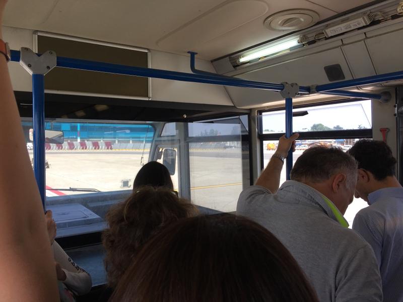 Runway 17/35 (Pista 17/35)