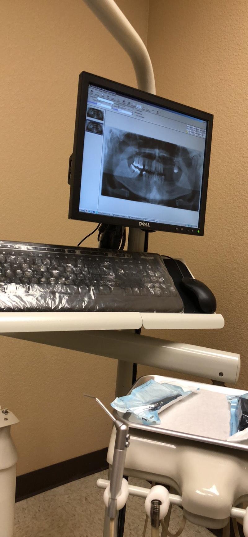 DDS Dentures + Implant Solutions of Georgetown